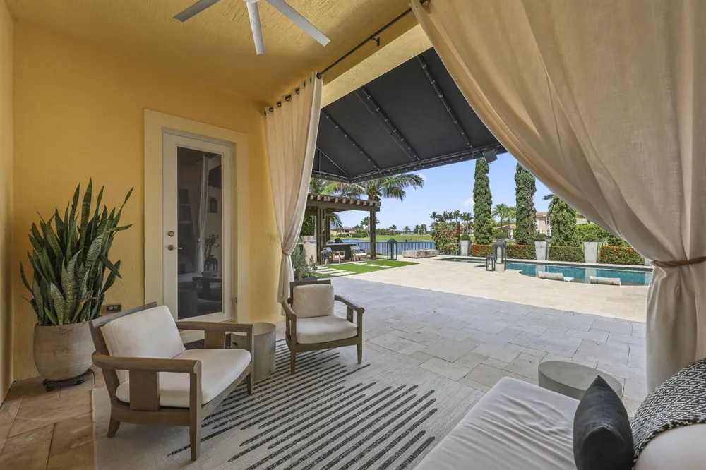 8861 Edgewater Place Parkland, FL 33076