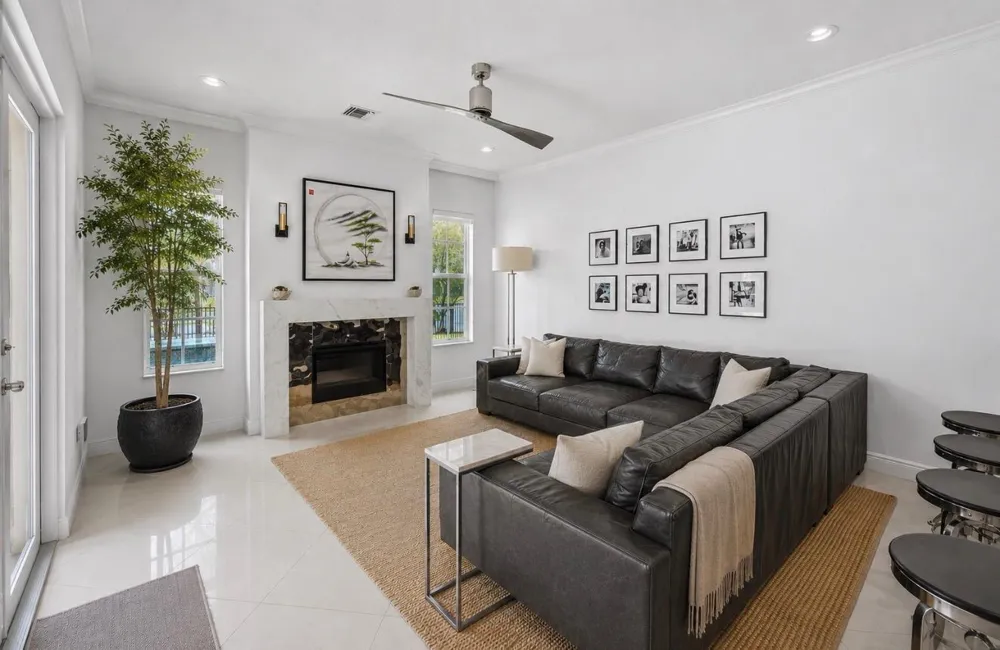 8861 Edgewater Place Parkland, FL 33076