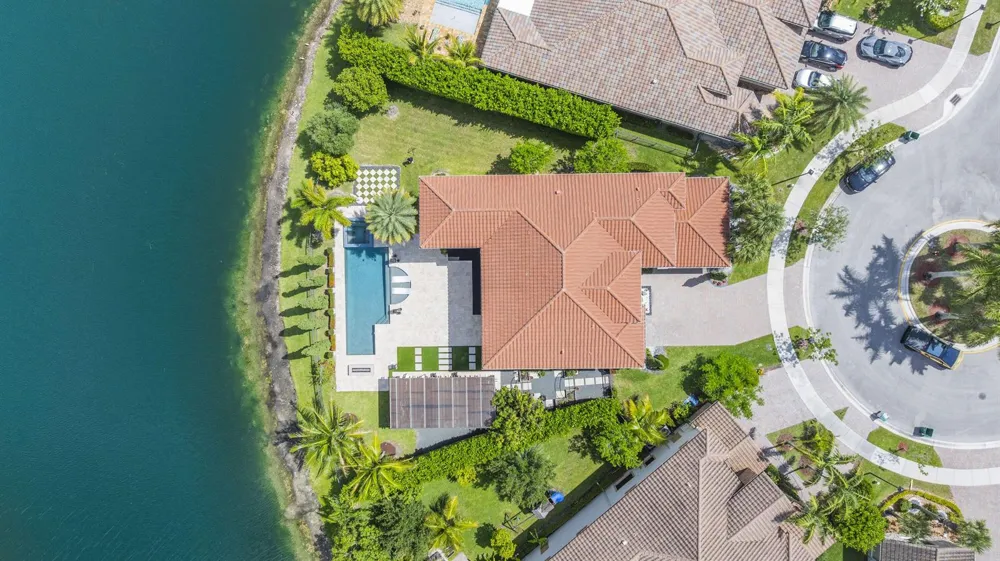 8861 Edgewater Place Parkland, FL 33076