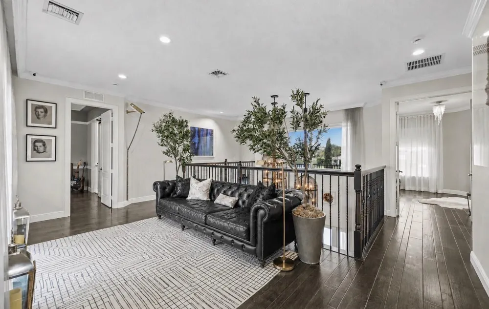 8861 Edgewater Place Parkland, FL 33076