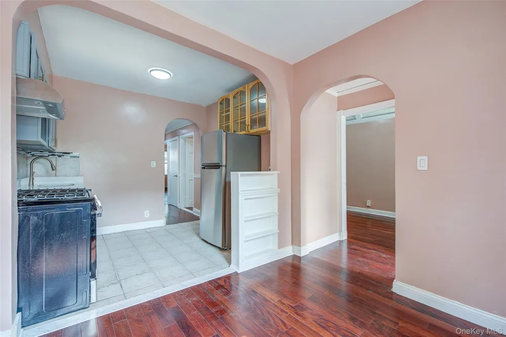 2537 89th Street East Elmhurst, NY 11369