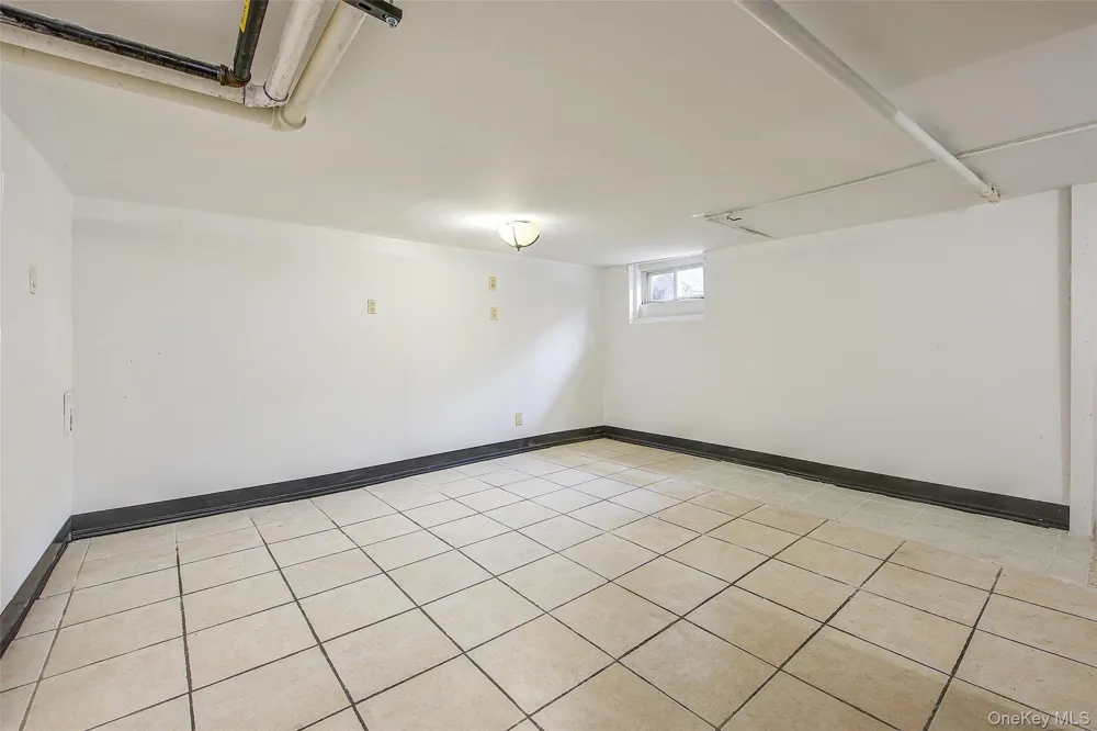 2537 89th Street East Elmhurst, NY 11369
