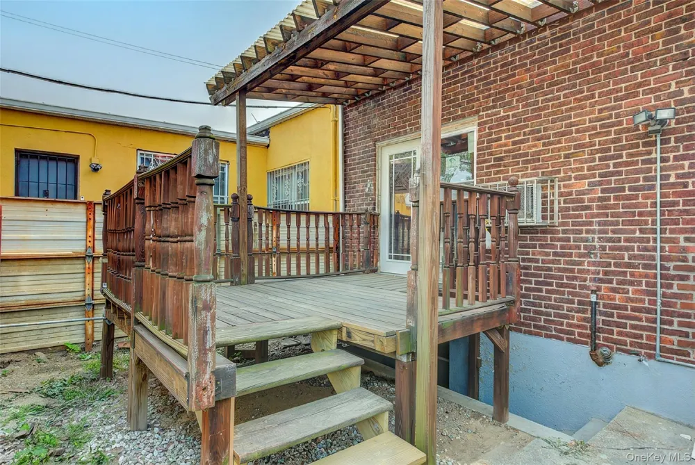 2537 89th Street East Elmhurst, NY 11369