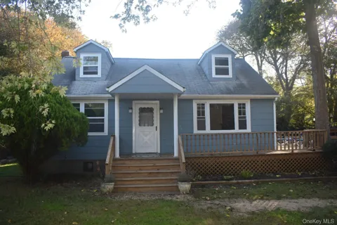 53 Magnolia Drive