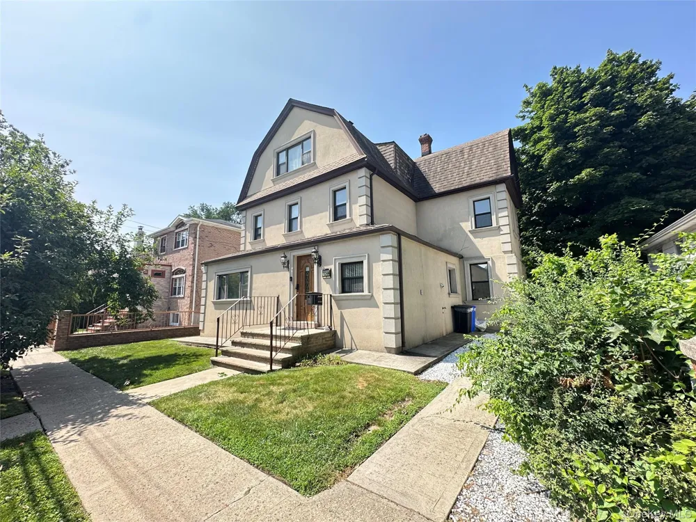 115-04 180th Street Addisleigh Park, NY 11434
