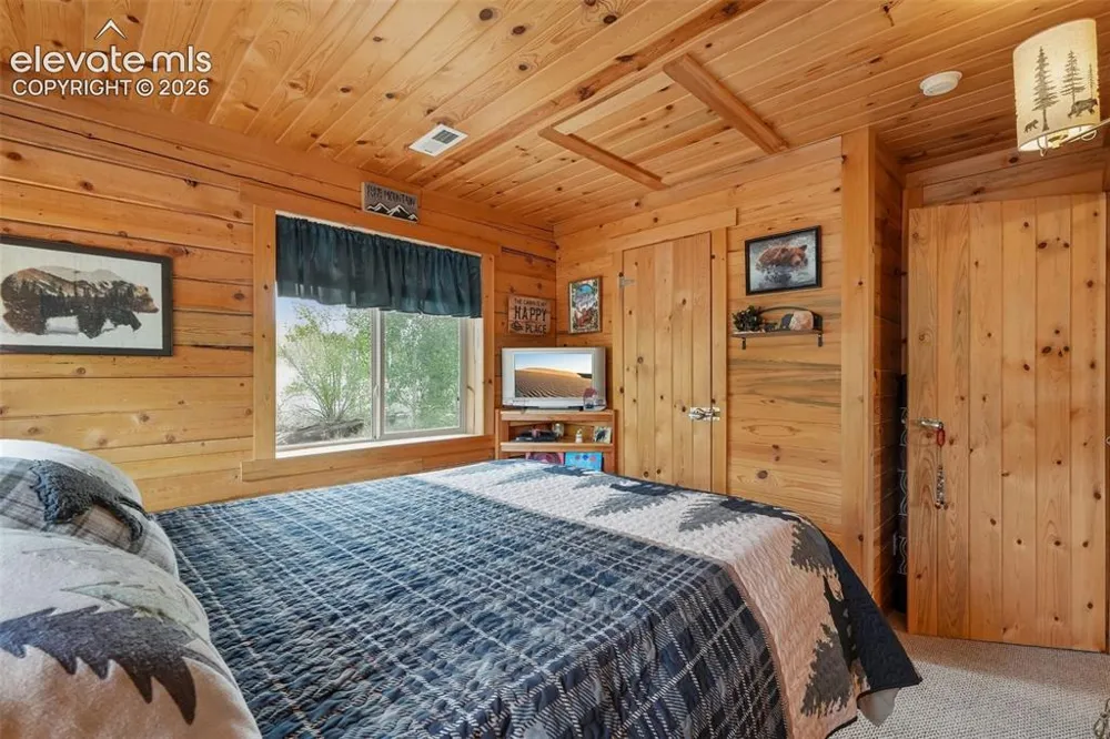 1600 Swiggler Road Jefferson, CO 80456