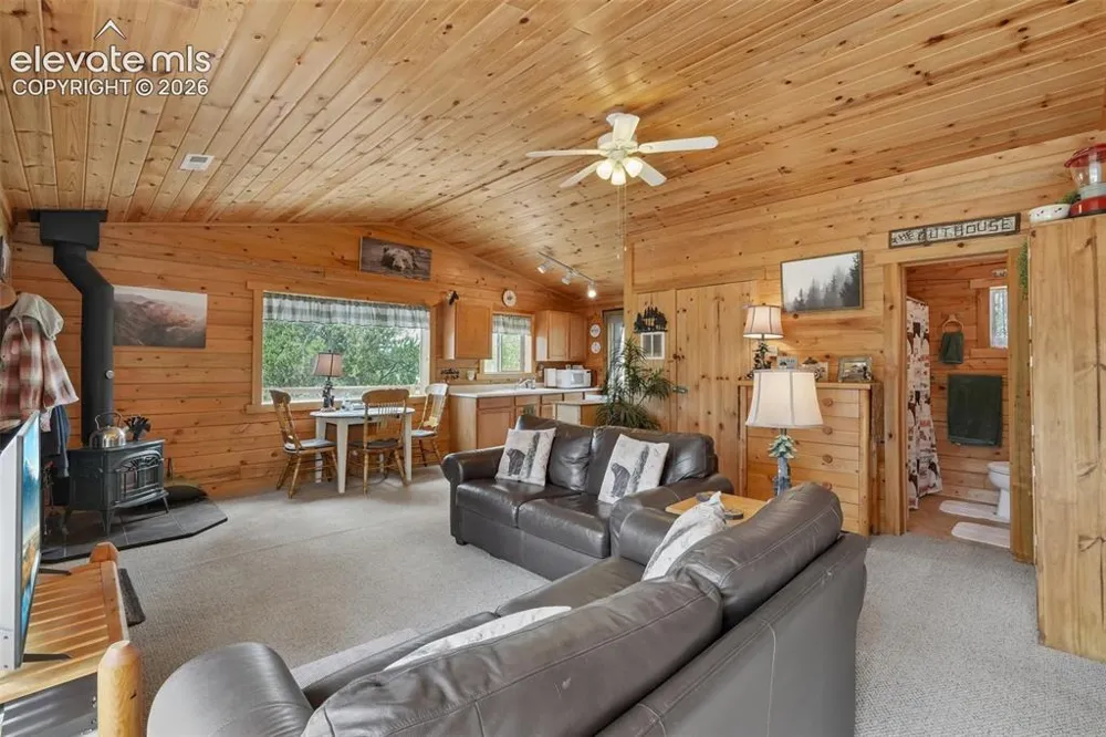 1600 Swiggler Road Jefferson, CO 80456