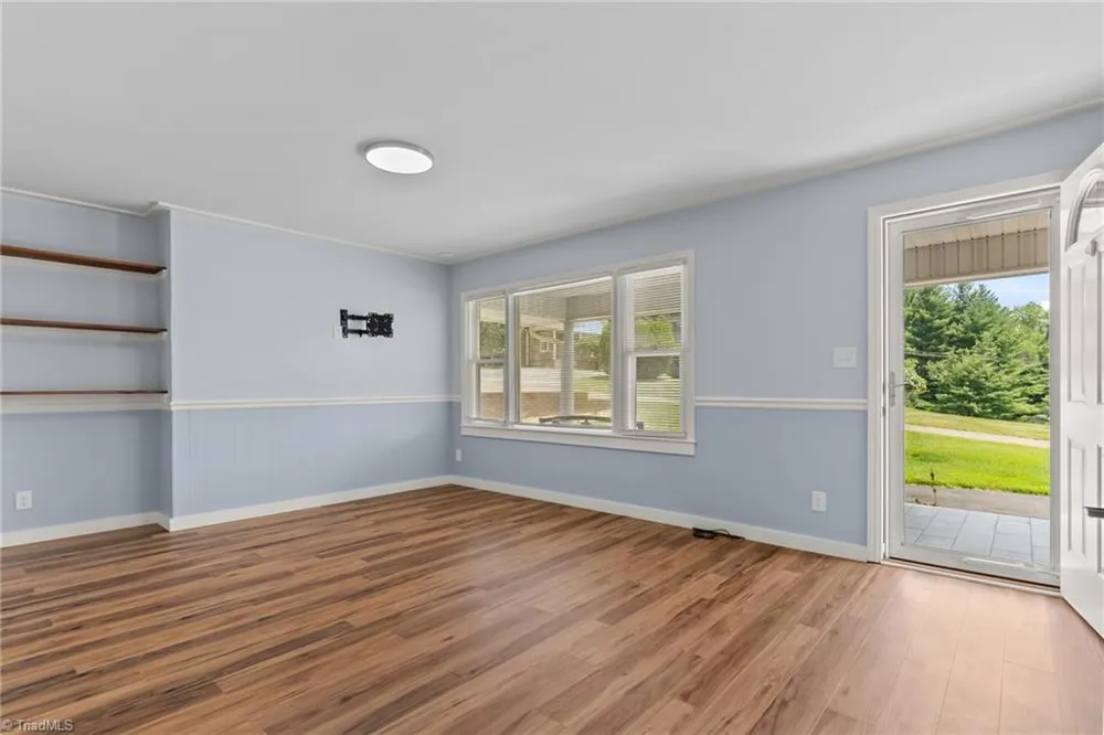 290 Riverview Drive Sparta, NC 28675