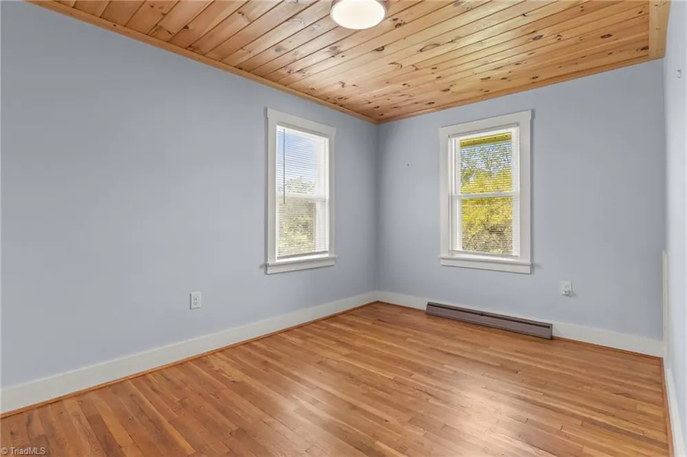 290 Riverview Drive Sparta, NC 28675