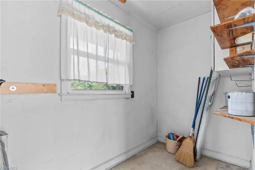 290 Riverview Drive Sparta, NC 28675