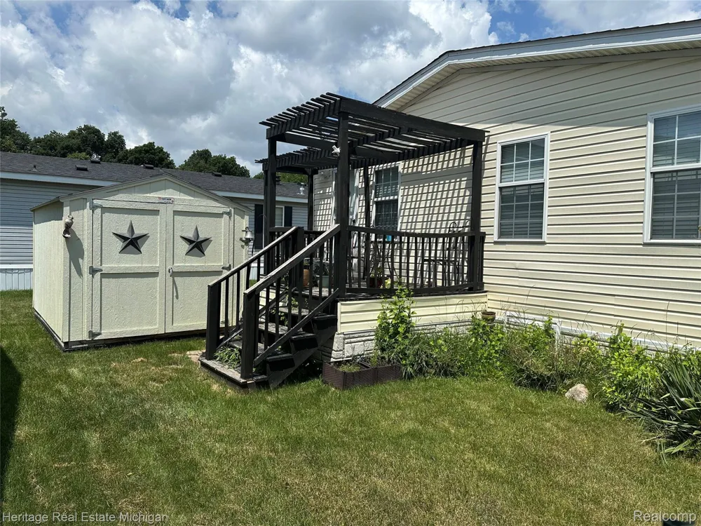 188 Chinkapin Rill Fenton City, MI 48430
