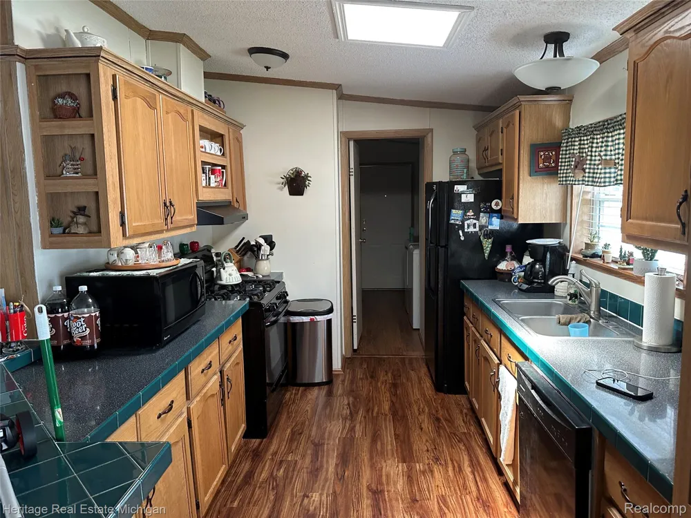 188 Chinkapin Rill Fenton City, MI 48430