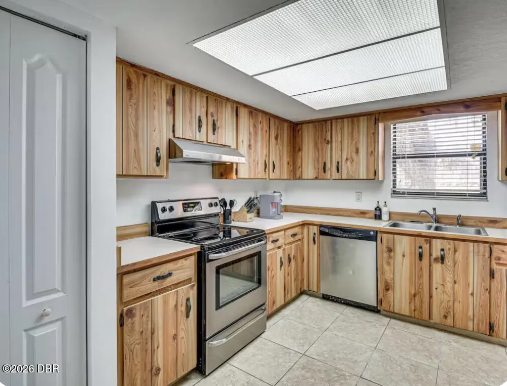 19 Tomoka Meadows Boulevard Ormond Beach, FL 32174