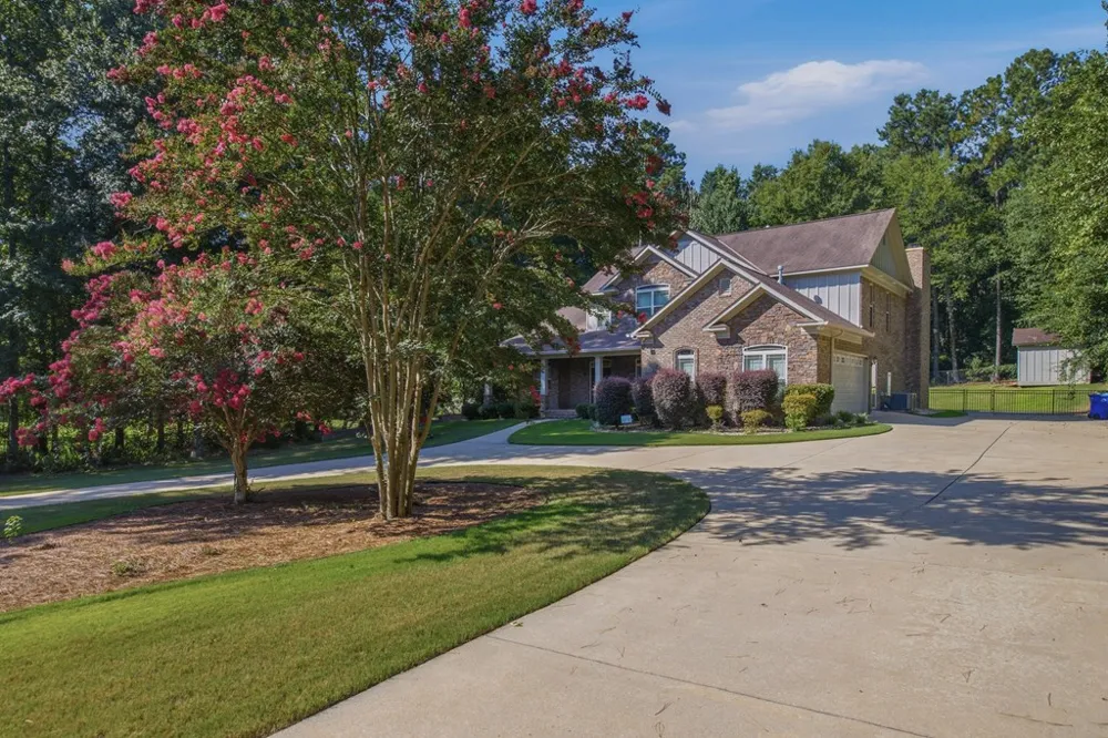 8126 Saddlehorn Drive Midland, GA 31820
