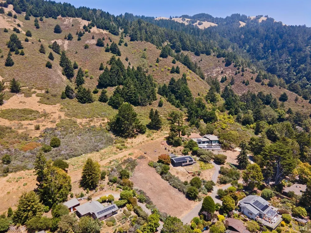 21 Avenida Las Baulinas Stinson Beach, CA 94970