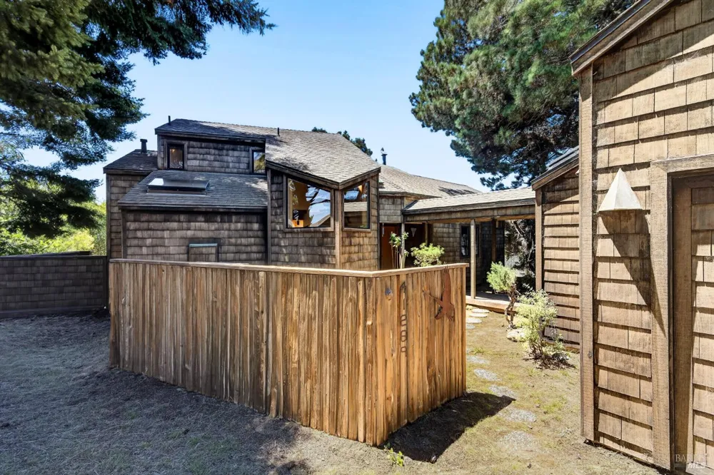 41289 Tallgrass The Sea Ranch, CA 95497