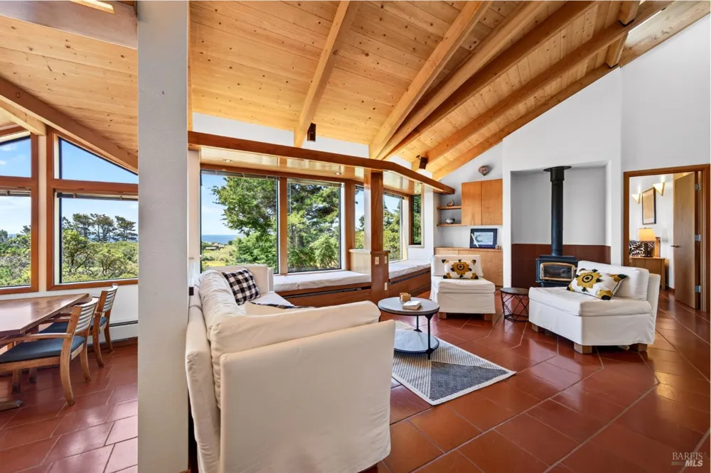 41289 Tallgrass The Sea Ranch, CA 95497