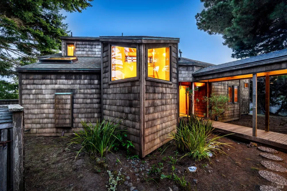 41289 Tallgrass The Sea Ranch, CA 95497