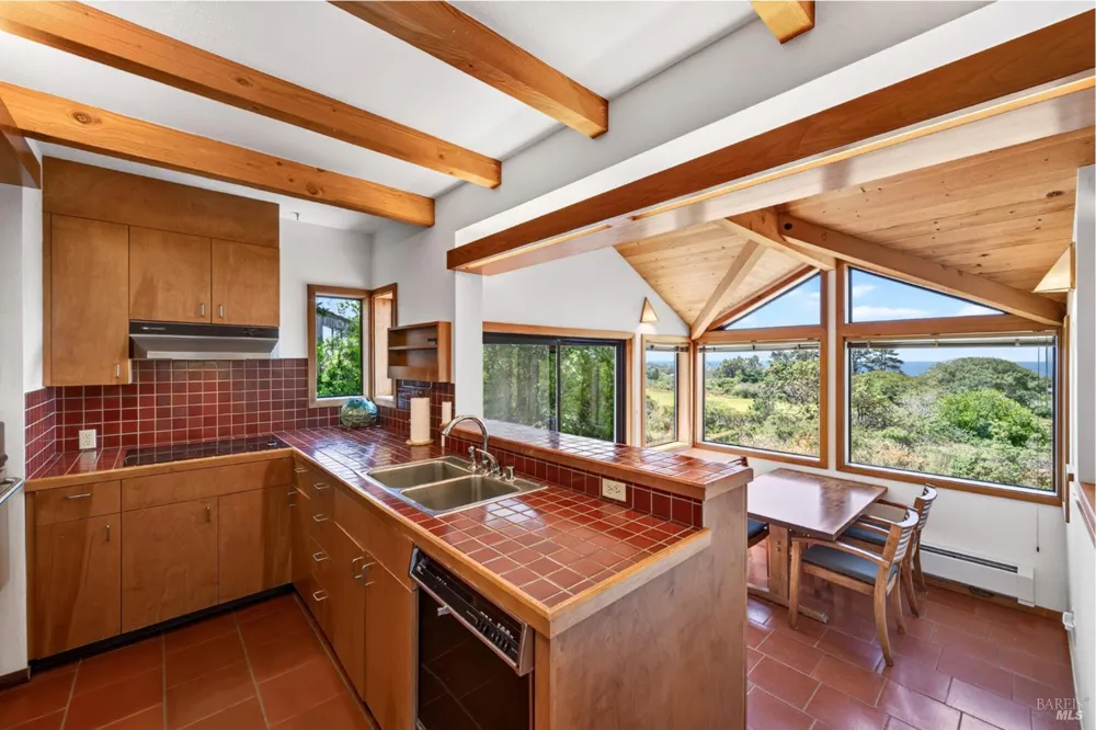 41289 Tallgrass The Sea Ranch, CA 95497