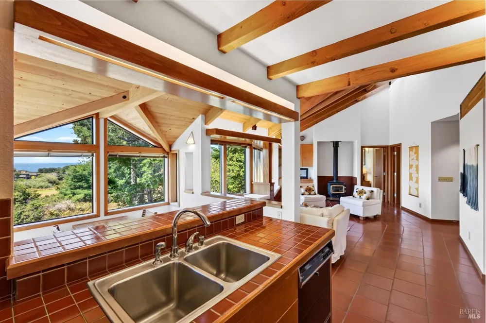 41289 Tallgrass The Sea Ranch, CA 95497
