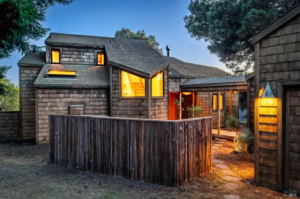 41289 Tallgrass The Sea Ranch, CA 95497