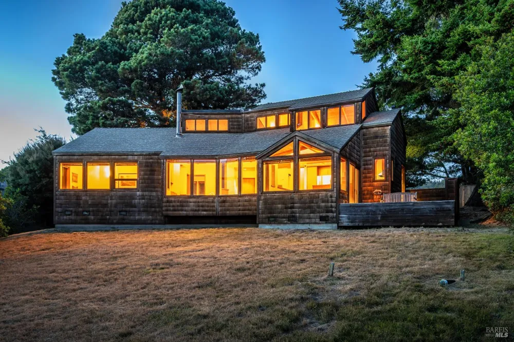 41289 Tallgrass The Sea Ranch, CA 95497