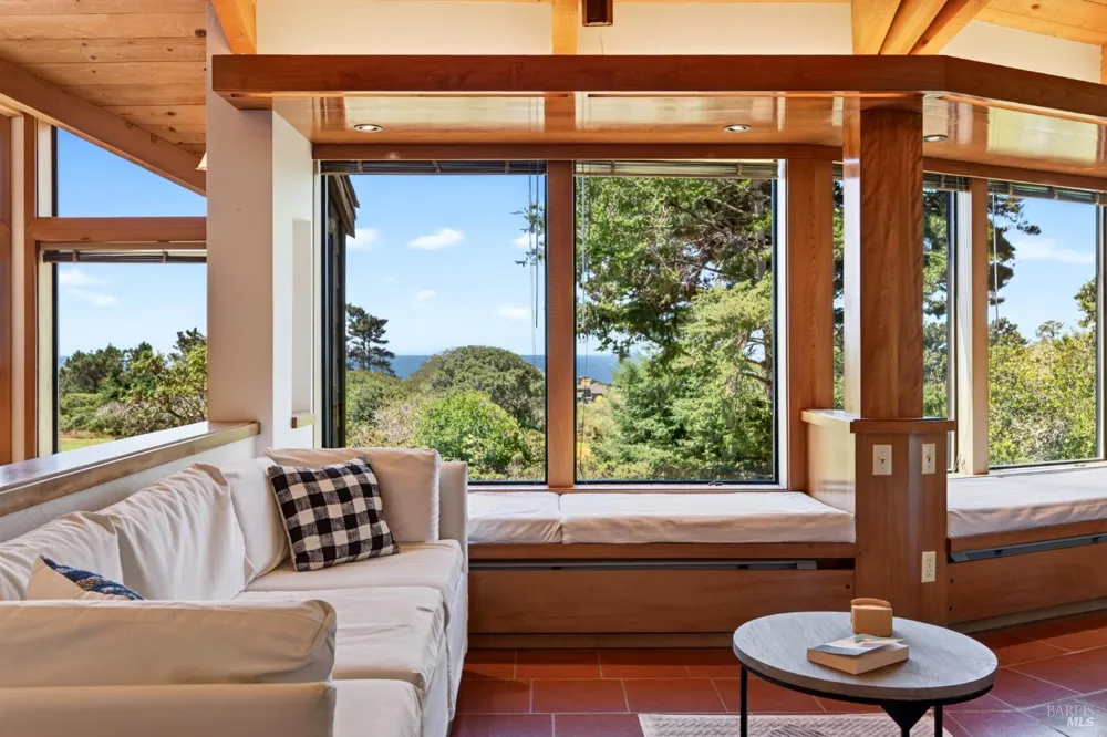 41289 Tallgrass The Sea Ranch, CA 95497