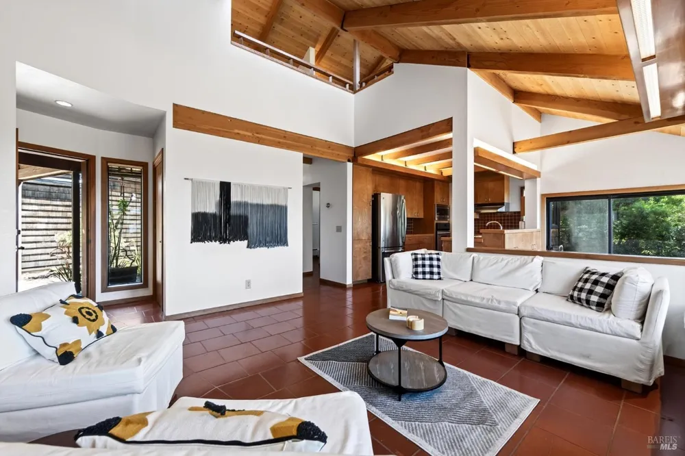 41289 Tallgrass The Sea Ranch, CA 95497
