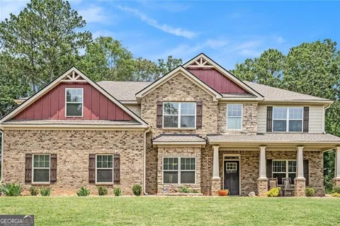 381 Homestead CIR