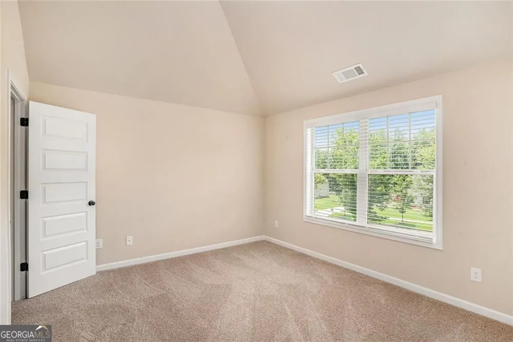 381 Homestead CIR Forsyth, GA 31029