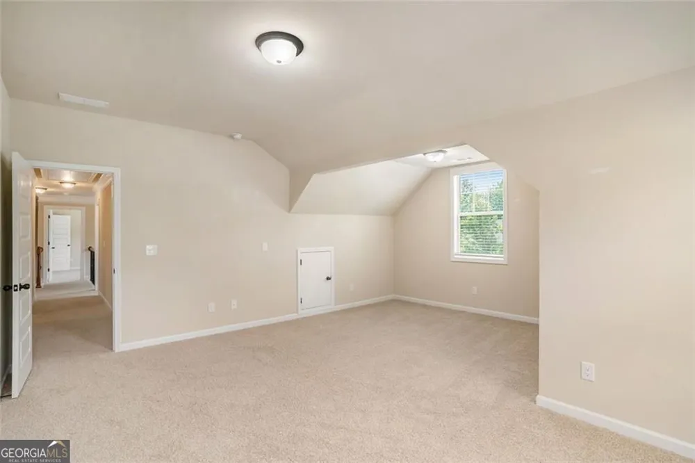 381 Homestead CIR Forsyth, GA 31029
