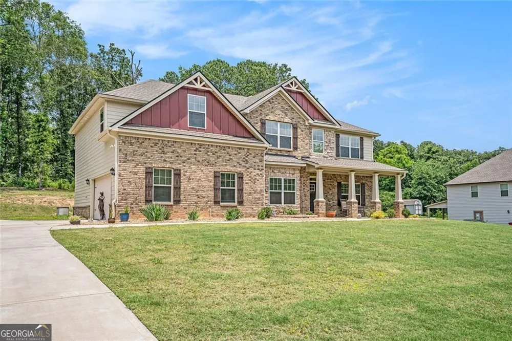 381 Homestead CIR Forsyth, GA 31029