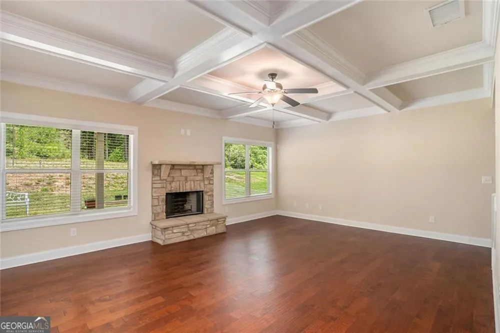 381 Homestead CIR Forsyth, GA 31029