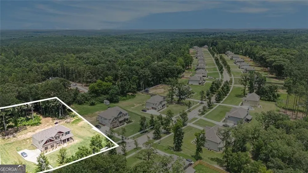 381 Homestead CIR Forsyth, GA 31029