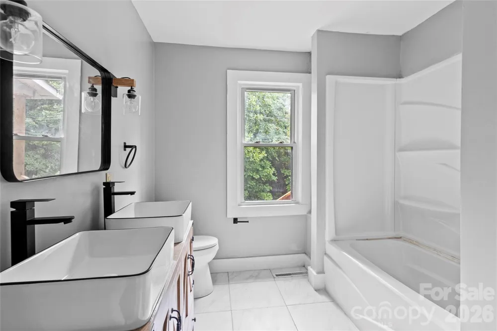 119 Osborne Street Jonesville, NC 28642