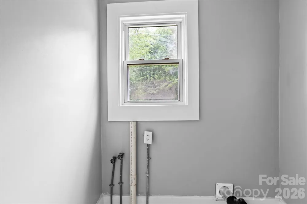 119 Osborne Street Jonesville, NC 28642