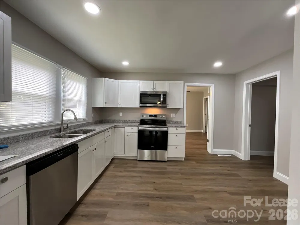 801 Bostian Avenue Kannapolis, NC 28083