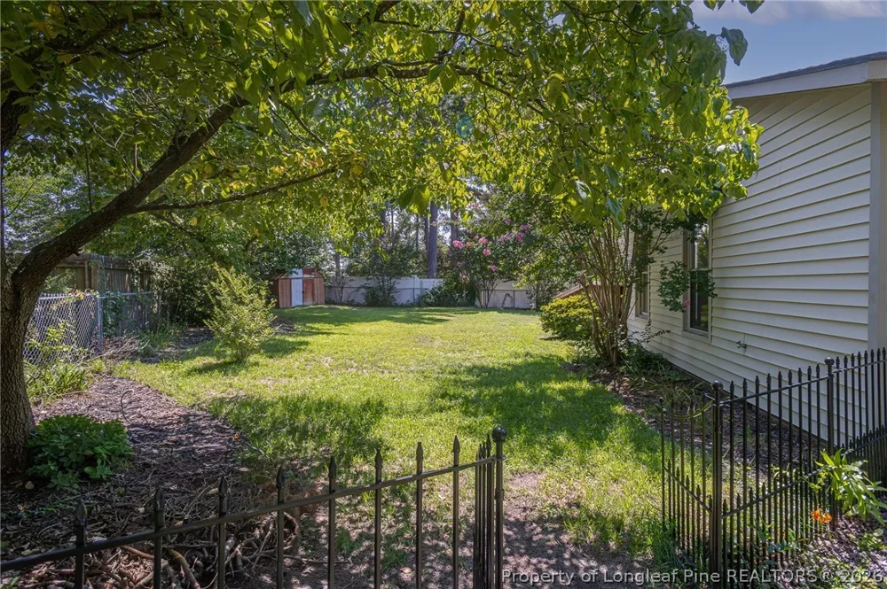 3391 Hawthorne Street Hope Mills, NC 28348