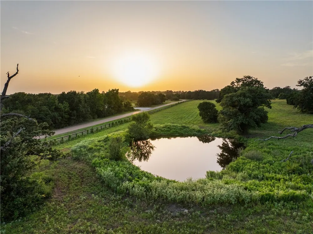 4845 County Road 119 Caldwell, TX 77836