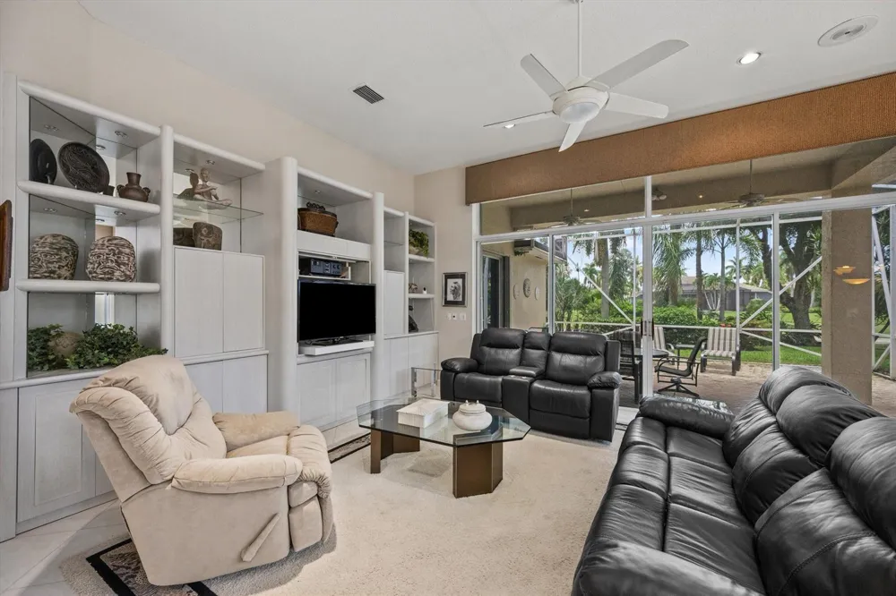 4674 HAZLETON LANE Lake Worth, FL 33449