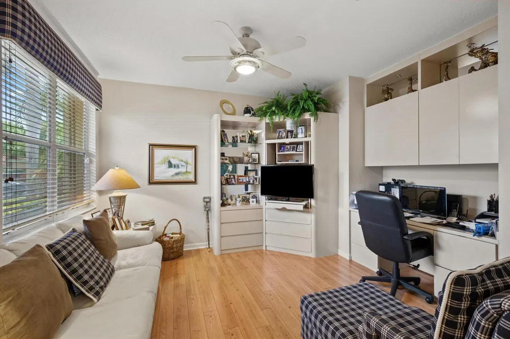 4674 HAZLETON LANE Lake Worth, FL 33449