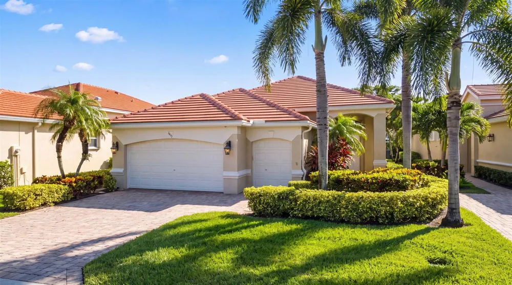 4674 HAZLETON LANE Lake Worth, FL 33449