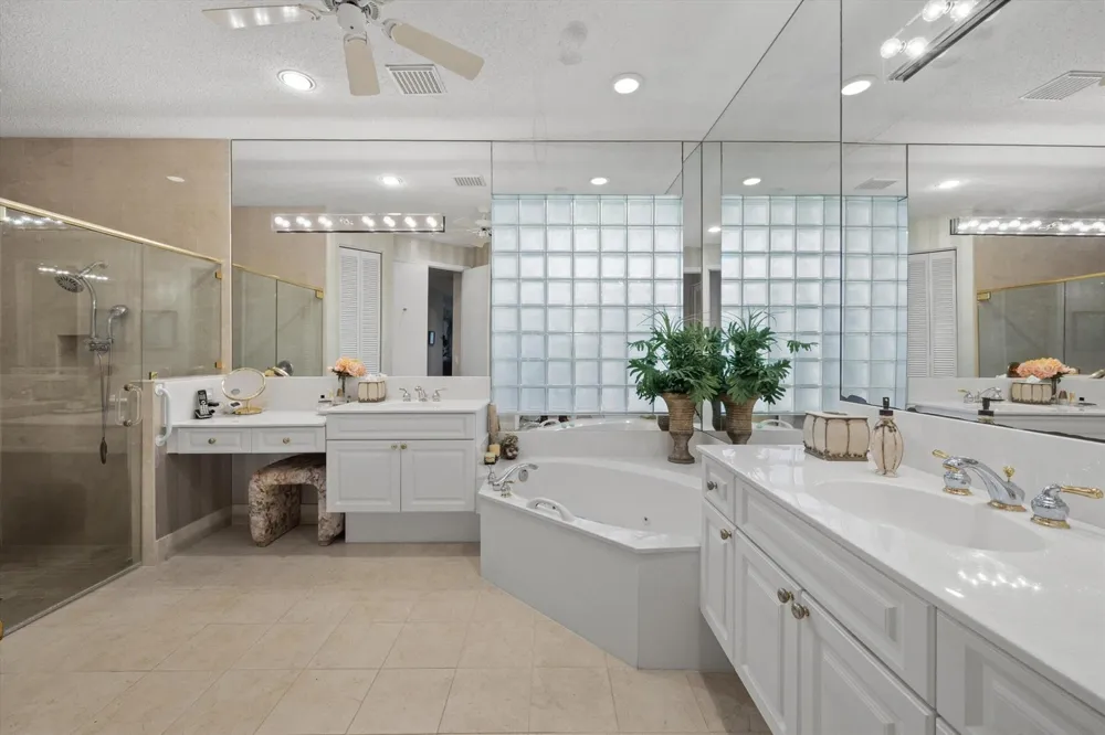 4674 HAZLETON LANE Lake Worth, FL 33449