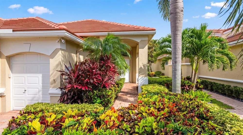 4674 HAZLETON LANE Lake Worth, FL 33449
