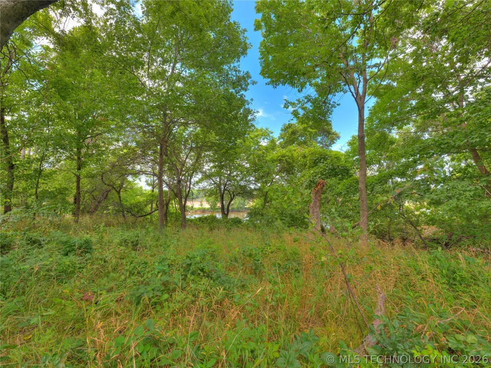 10 Galloway Bay Strang, OK 74367