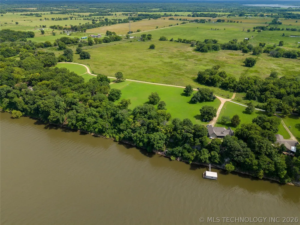 10 Galloway Bay Strang, OK 74367