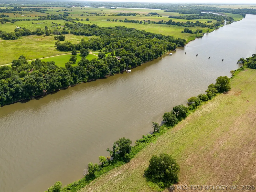 10 Galloway Bay Strang, OK 74367