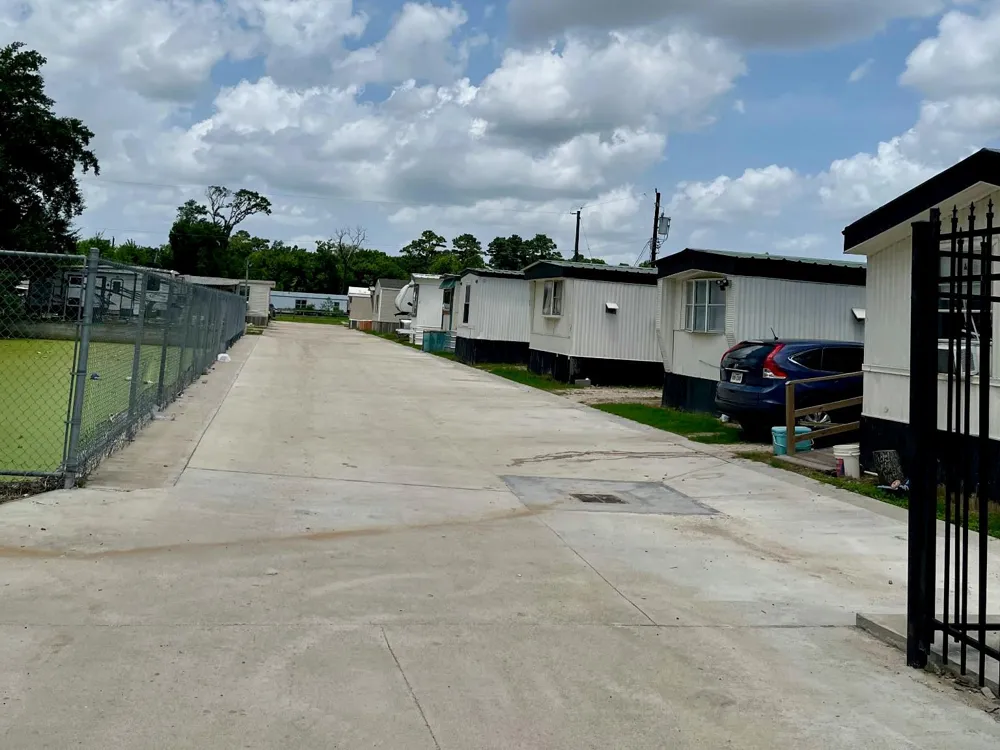 12125 Aldine Westfield Road #17 Houston, TX 77093