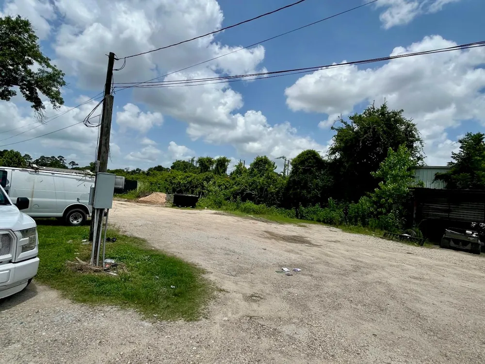 12125 Aldine Westfield Road #17 Houston, TX 77093
