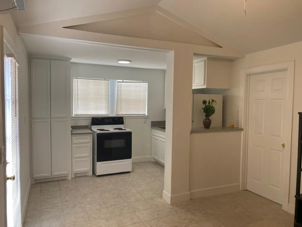8341 Detroit Street Houston, TX 77017